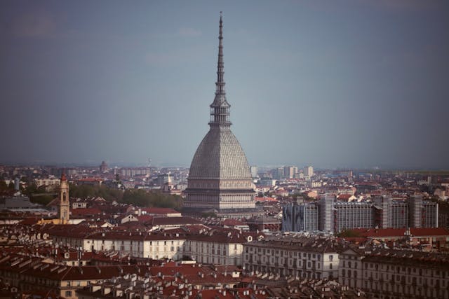 La Mole Antoneliana: Storia e Segreti di uno dei Monumenti più Visitati d'Italia