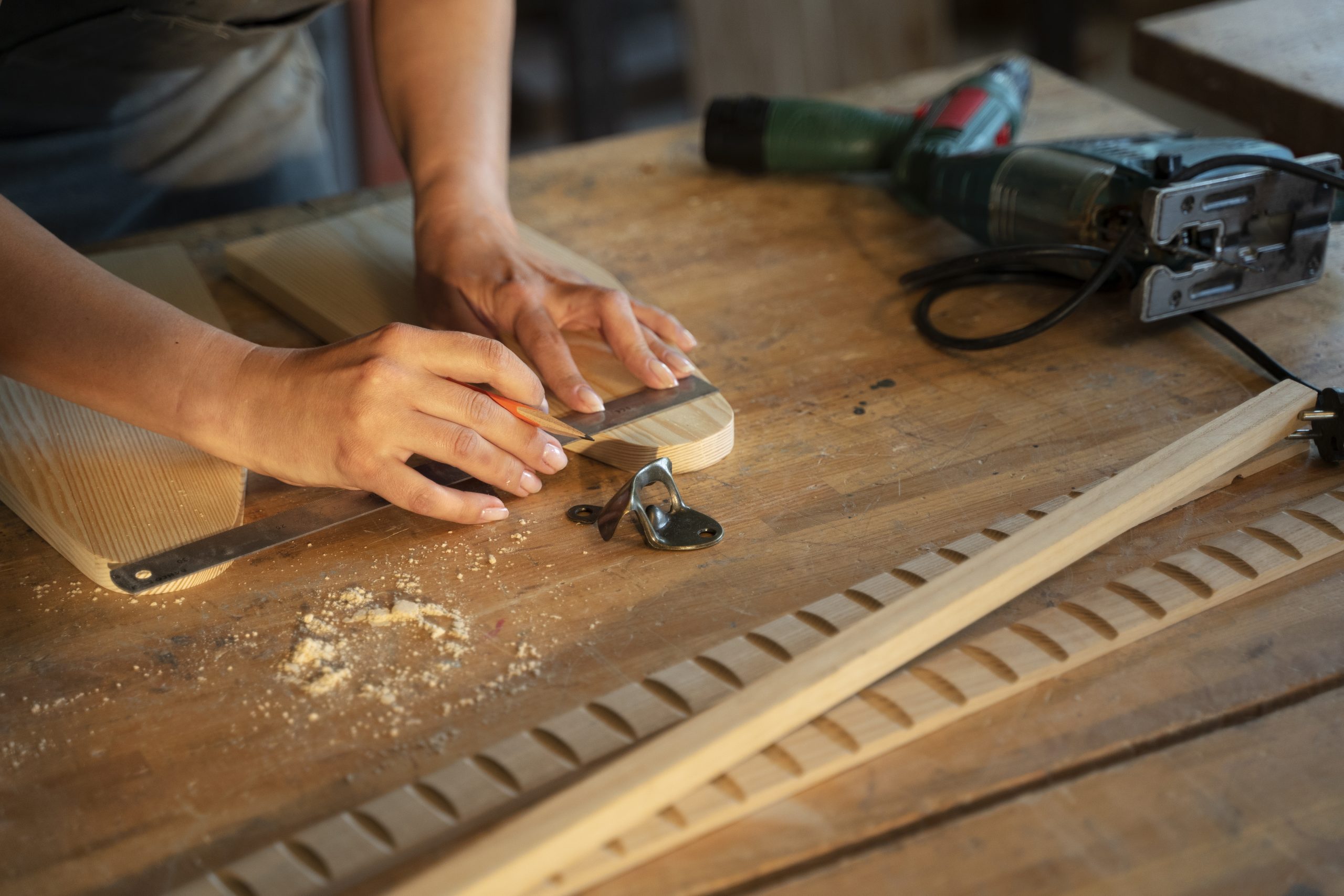 Scegli le frese per legno gambo 8 mm per lavori di dettaglio